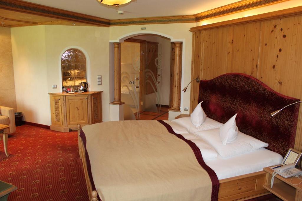 Wellnessresidenz Schalber Hotell Serfaus Rom bilde